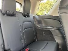 2023 Nissan Pathfinder Platinum 4dr 4x4 Automatic - Photo 47