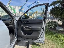 2023 Nissan Pathfinder Platinum 4dr 4x4 Automatic - Photo 48