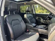 2023 Nissan Pathfinder Platinum 4dr 4x4 Automatic - Photo 51