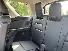 2023 Nissan Pathfinder Platinum 4dr 4x4 Automatic - Photo 60