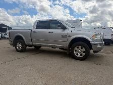 2014 Ram 2500 4WD Crew Cab SLT - Photo 3