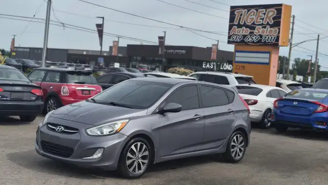 2015 Hyundai Accent SE