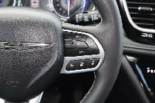 2025 Chrysler Pacifica Select FWD - Photo 15