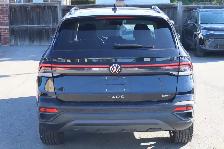 2026 Volkswagen Taos Comfortline Black Edition 4MOTION - Photo 5