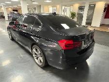 2017 BMW 3-Series 4dr Sdn 320i xDrive AWD - Photo 7