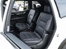 2027 GMC Acadia Elevation - Photo 16