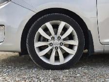 2014 Kia Rondo EX Automatic - Photo 9