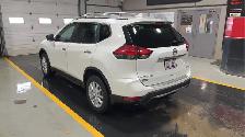 2017 Nissan Rogue - Photo 3
