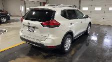 2017 Nissan Rogue - Photo 5