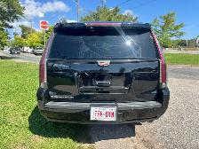 2020 Cadillac Escalade 4WD 4dr Luxury 8 Passengers | NO ACCI - Photo 5