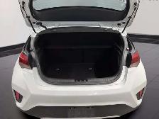 2019 Hyundai VELOSTER 2.0 GL Auto - Photo 17