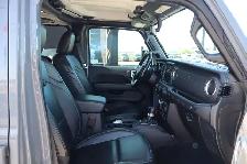 2022 Jeep Wrangler - Photo 19