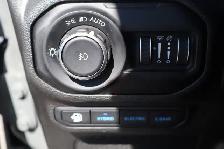 2022 Jeep Wrangler - Photo 23