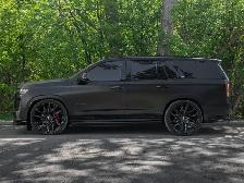 2023 Cadillac Escalade AWD V-Series - Photo 2