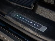 2023 Cadillac Escalade AWD V-Series - Photo 25