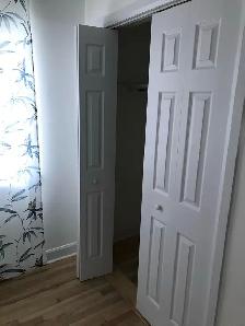 Room for rent (Chambre a louer) - Photo 7