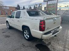 2013 Chevrolet Avalanche 4WD Crew Cab LTZ - Photo 7