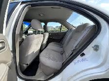 2005 Nissan Sentra 4dr Sdn I4 1.8 ULEV - Photo 10
