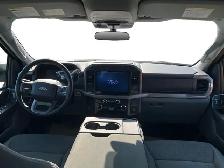 2025 Ford F-150 XLT - Photo 17