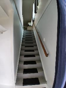 Private Unfurnished 1 Bedroom Suite - Photo 9