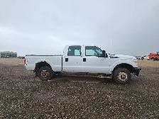 2011 Ford F-250 Super Duty - Photo 38