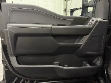 2024 Ford F-150 | XLT 302A SPORT 5.0 V8 | BLACK APPEARANCE PKG - Photo 19