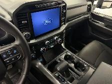 2024 Ford F-150 | XLT 302A SPORT 5.0 V8 | BLACK APPEARANCE PKG - Photo 23