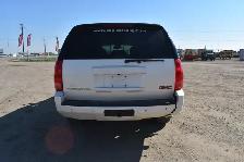 2011 GMC Yukon XL - Photo 21
