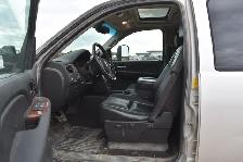 2008 GMC Sierra 2500HD SLT Crew Cab Long Box 4WD - Photo 8