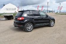 2009 Volkswagen Tiguan 2.0T - Photo 3