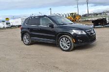 2009 Volkswagen Tiguan 2.0T - Photo 4
