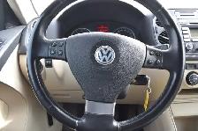 2009 Volkswagen Tiguan 2.0T - Photo 10
