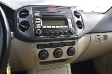 2009 Volkswagen Tiguan 2.0T - Photo 11