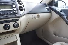 2009 Volkswagen Tiguan 2.0T - Photo 13