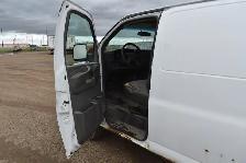 2006 GMC Savana G2500 Extended Cargo - Photo 6