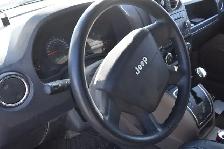 2010 Jeep Compass North 4WD - Photo 9