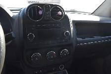 2010 Jeep Compass North 4WD - Photo 13
