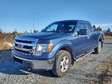 2013 Ford F150 4X4 V8 engine. 347000KM , $5000 , Or Best Offer.