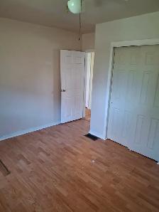 Halifax House for Rent - Photo 10