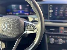 2022 Volkswagen Taos Comfortline 4MOTION| No Reported Accidents - Photo 12