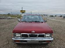 1994 Nissan Truck - Photo 8
