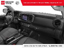 2022 Toyota Tacoma - Photo 11