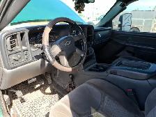 2005 Chevrolet Silverado 2500HD - Photo 10