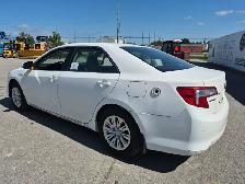 2013 Toyota Camry Hybrid - Photo 7