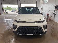 2022 Kia Soul - Photo 2