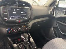 2022 Kia Soul - Photo 10