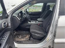 2012 Jeep Grand Cherokee - Photo 10