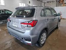 2020 Mitsubishi RVR - Photo 4