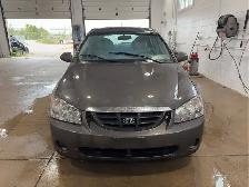 2006 Kia Spectra5 - Photo 2