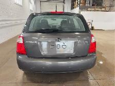 2006 Kia Spectra5 - Photo 5
